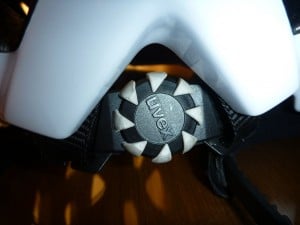 Uvex Race 5 Helm Verschlusssystem
