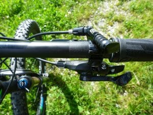 Schalt, Bremshebel und Sitzhöhenverstellung