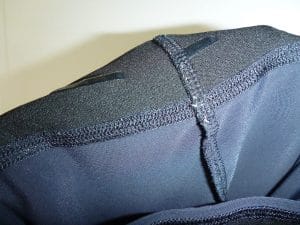 Stabile aber nicht mehr zeitgemäße Naht am Bein