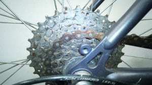 Verrostete Fahrradkette, reinigen oder neu kaufen?